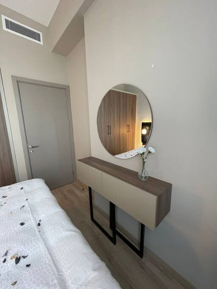 Special 2 1 Suite Apartment Near Mall of Istanbul