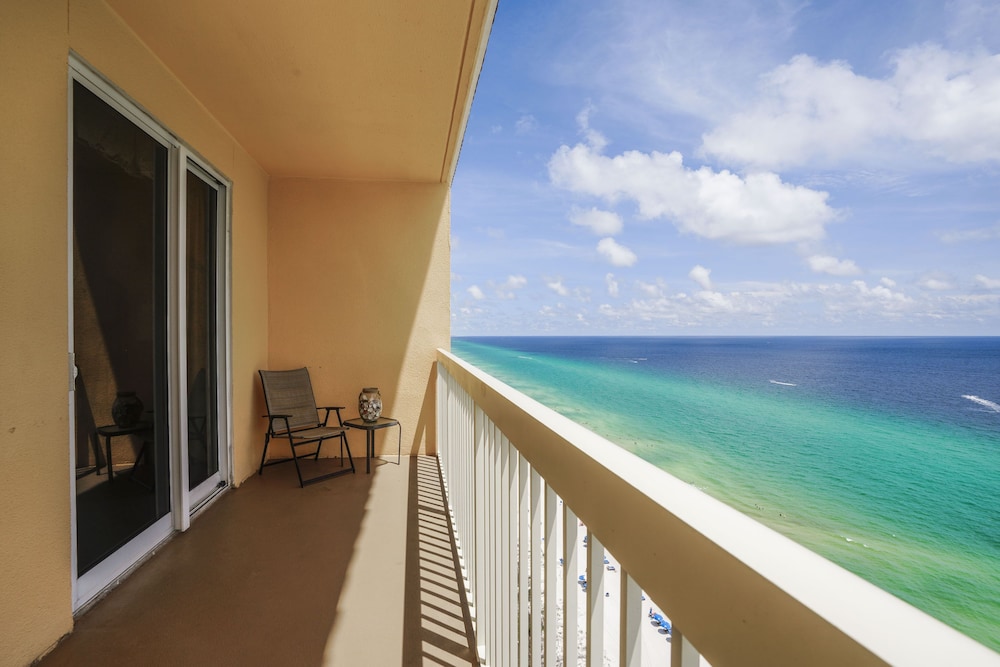 Calypso Beach Resort by Panhandle Getaways