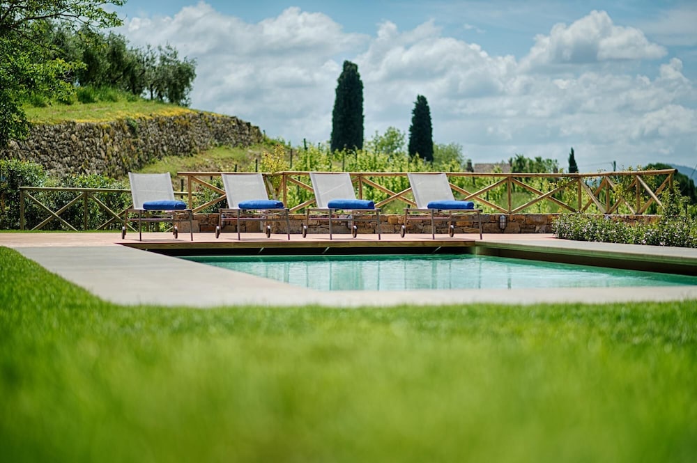 Luxury Chianti in La Rosa in Panzano Chianti