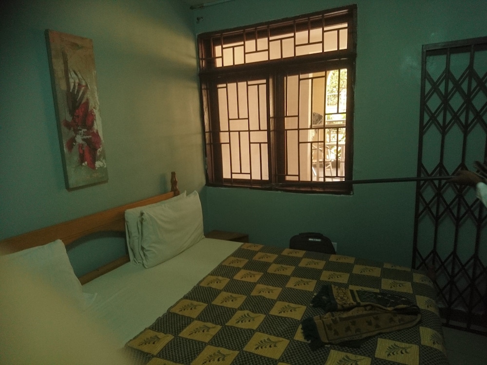 The Golden Apple Guest House