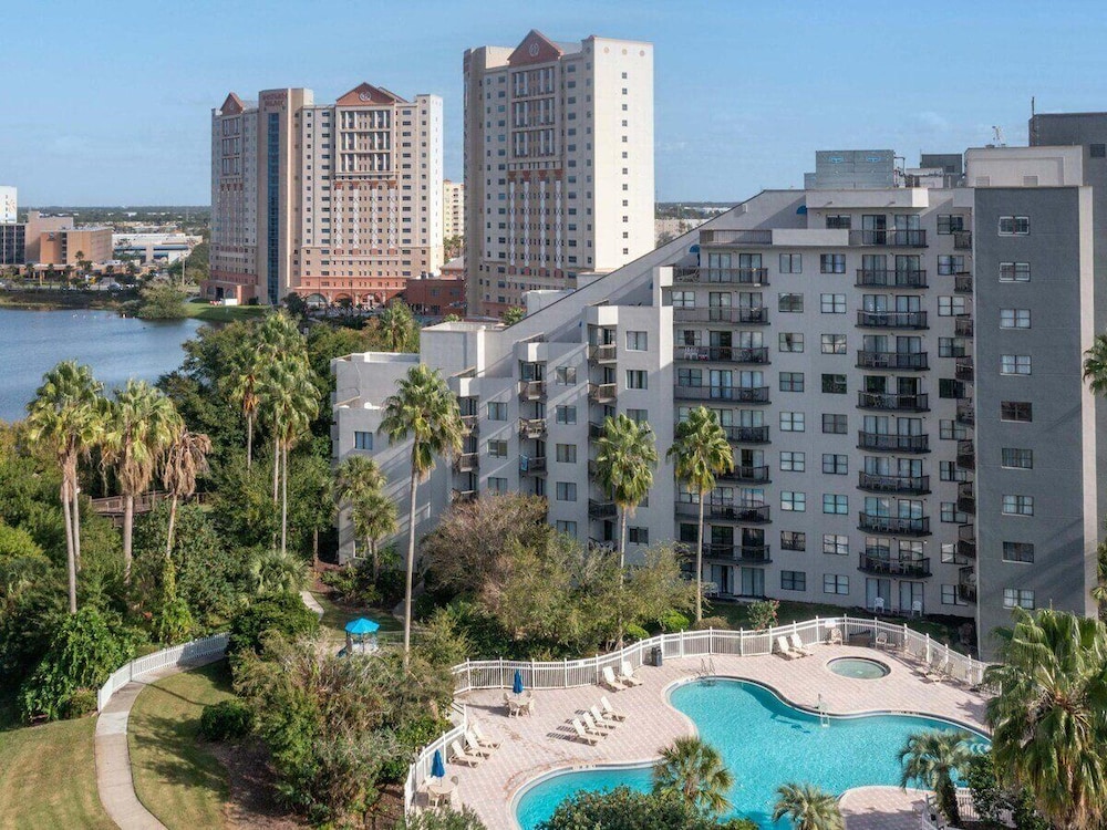 Enclave Swanky