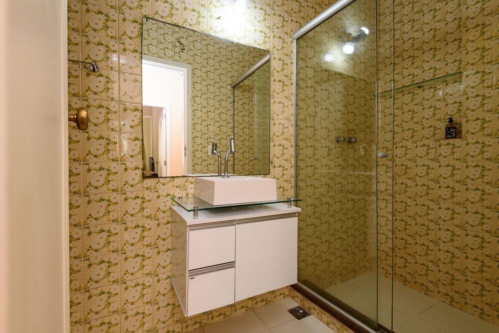 Classic 4-bedrooms by the Sea A 3484/301