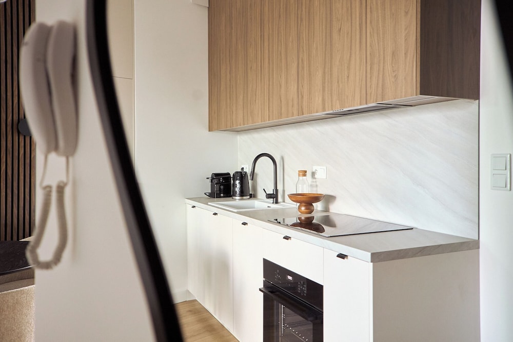 Granaria Premium River View by Downtown Apartments