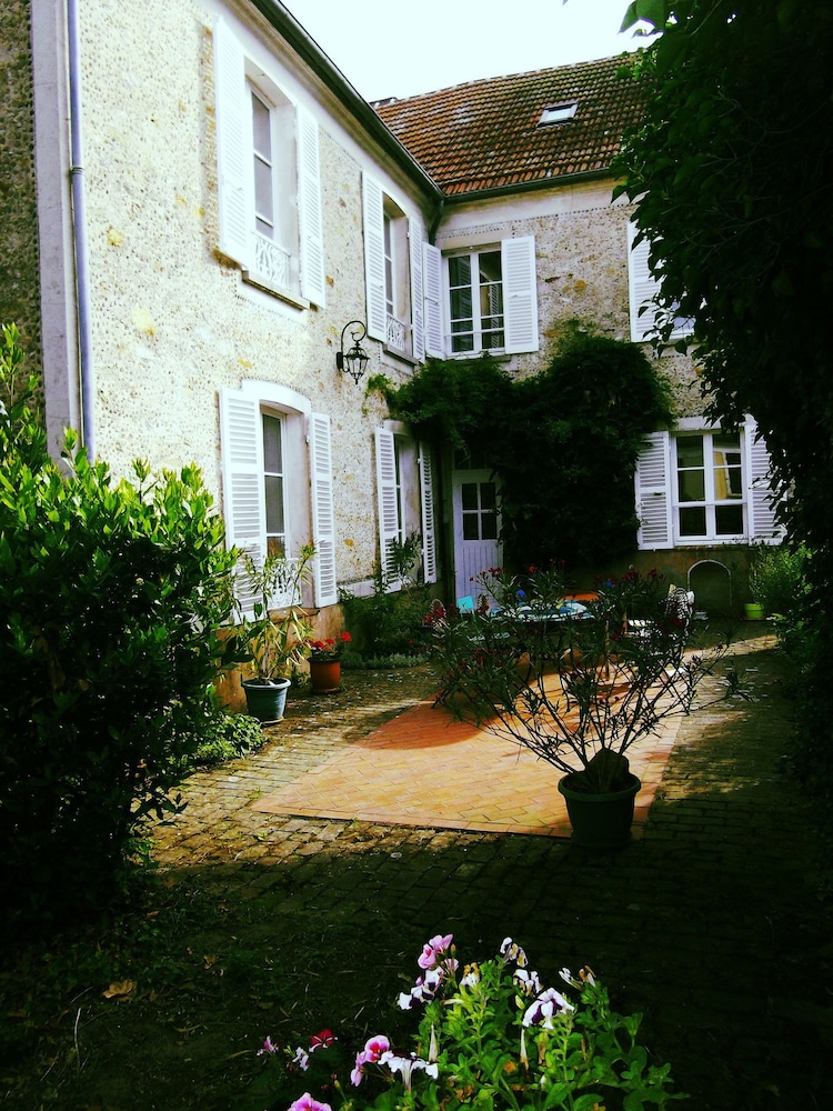 Photo 24
