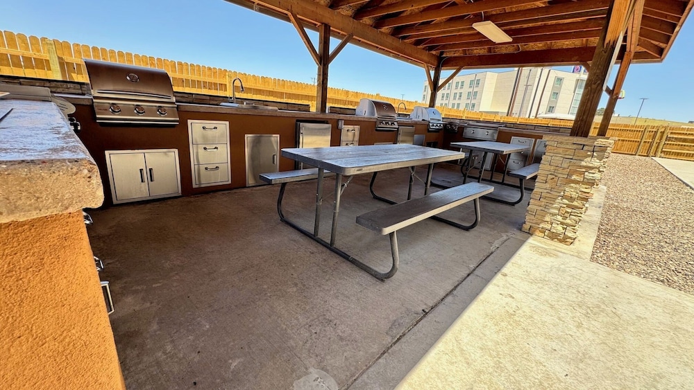 Permian Studio Apartments