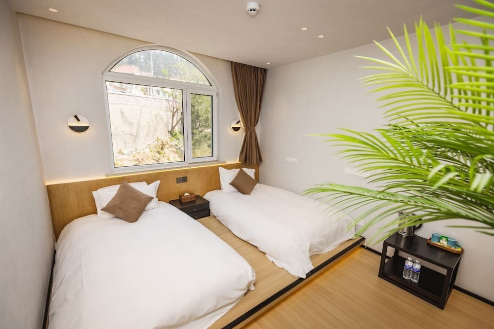 Qingdao Momer Cliff Ocean View Villas