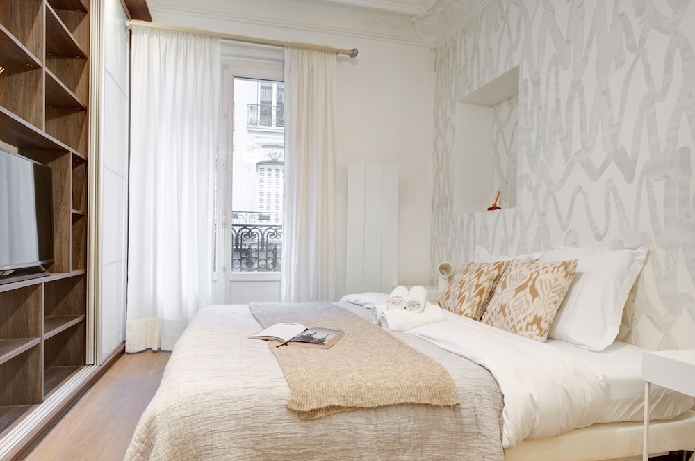 Prestige 3BR Champs-Élysées