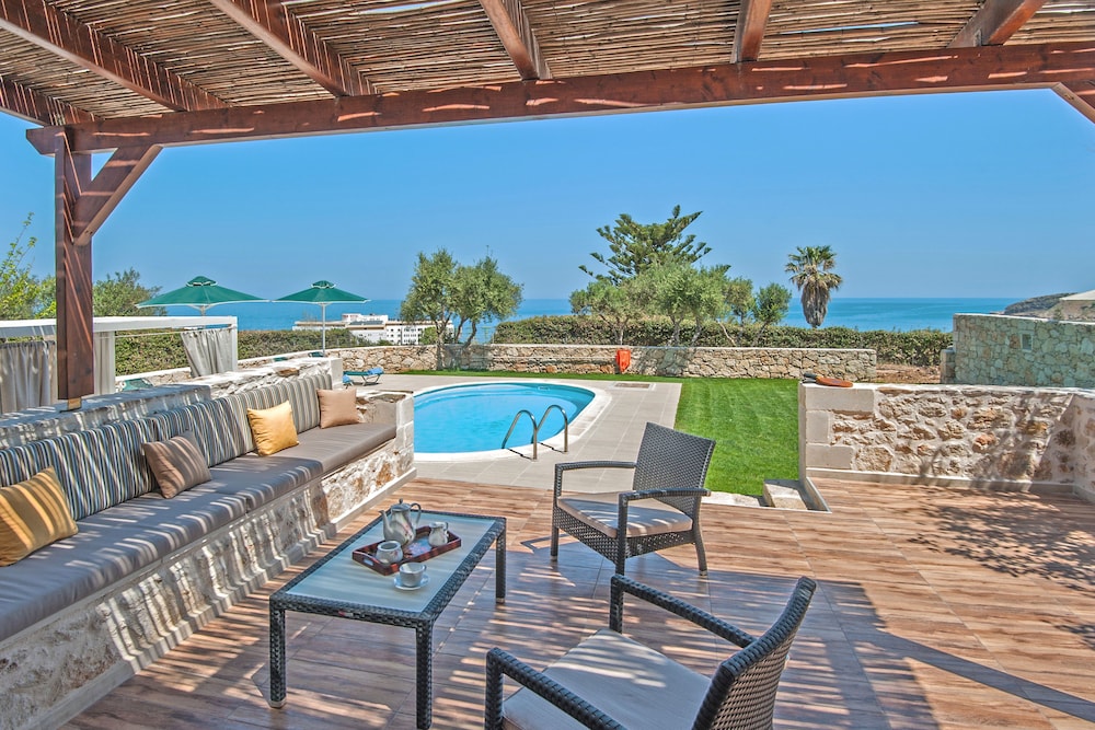 Stavromenos Villas