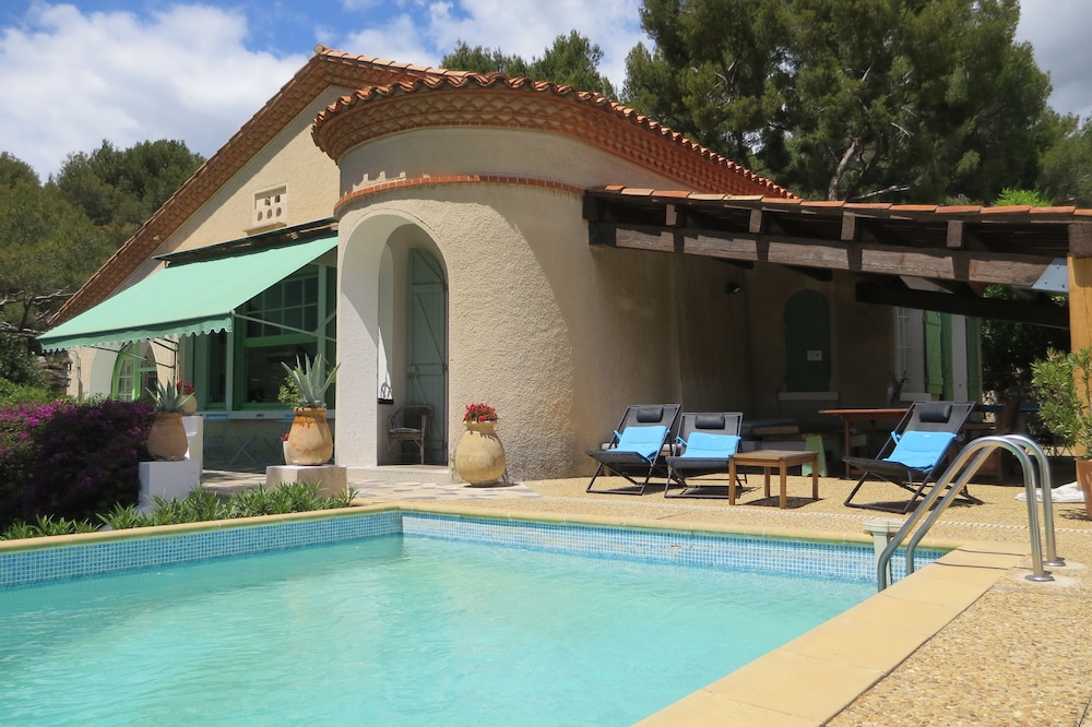 CASSIS HOSTEL Les Heures Claires