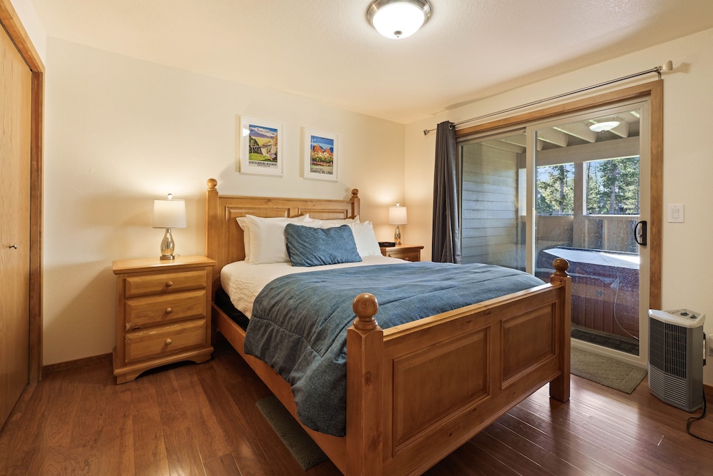 Fairway Village 8 3 Bedroom Condo