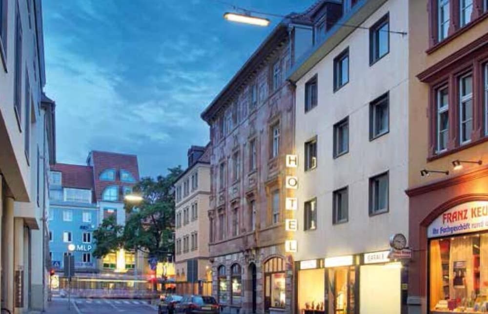 Berlin Vacations - Central Hotel Garni - Property Image 16