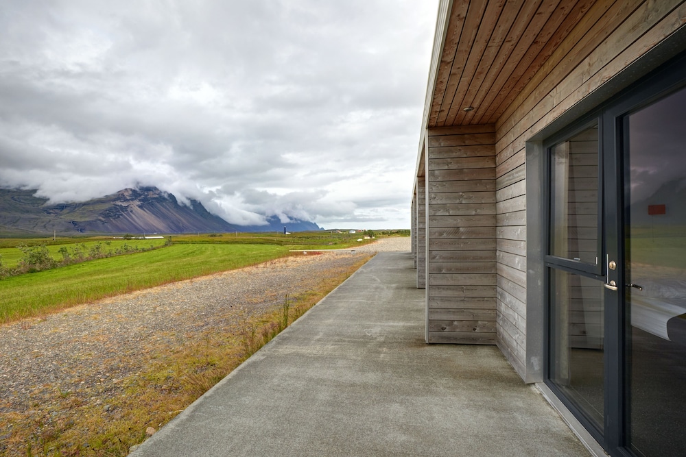 Seljavellir Guesthouse
