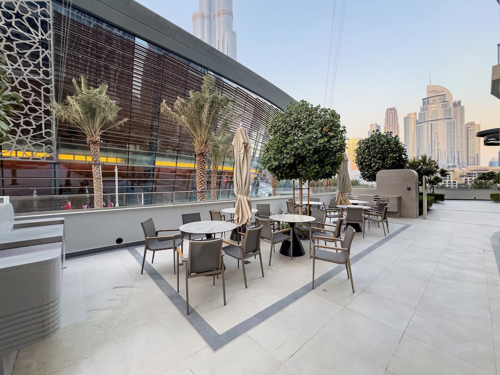 Skyline Grandeur I Burj & Fountain View