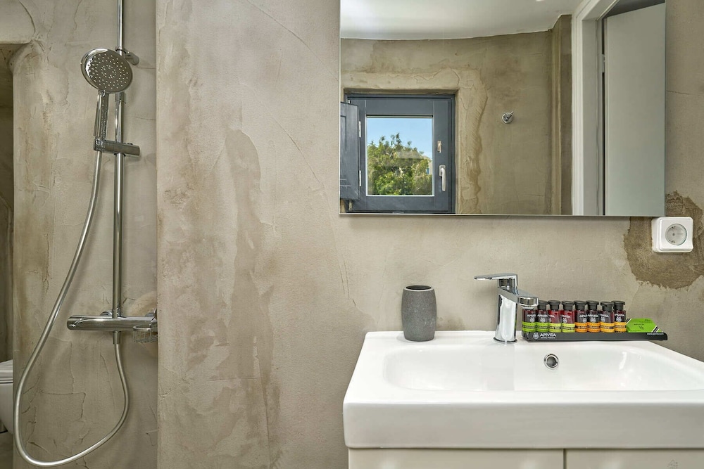 Topos Exclusive Santorini