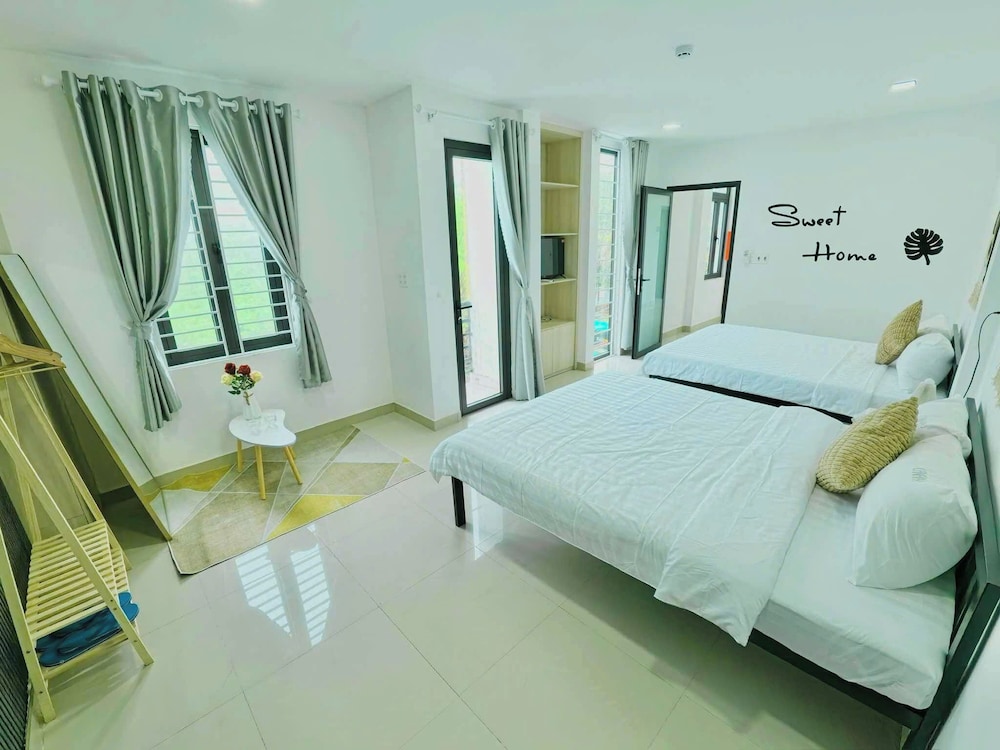 TORI HOMESTAY