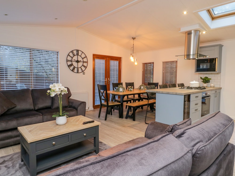 25 Thirlmere