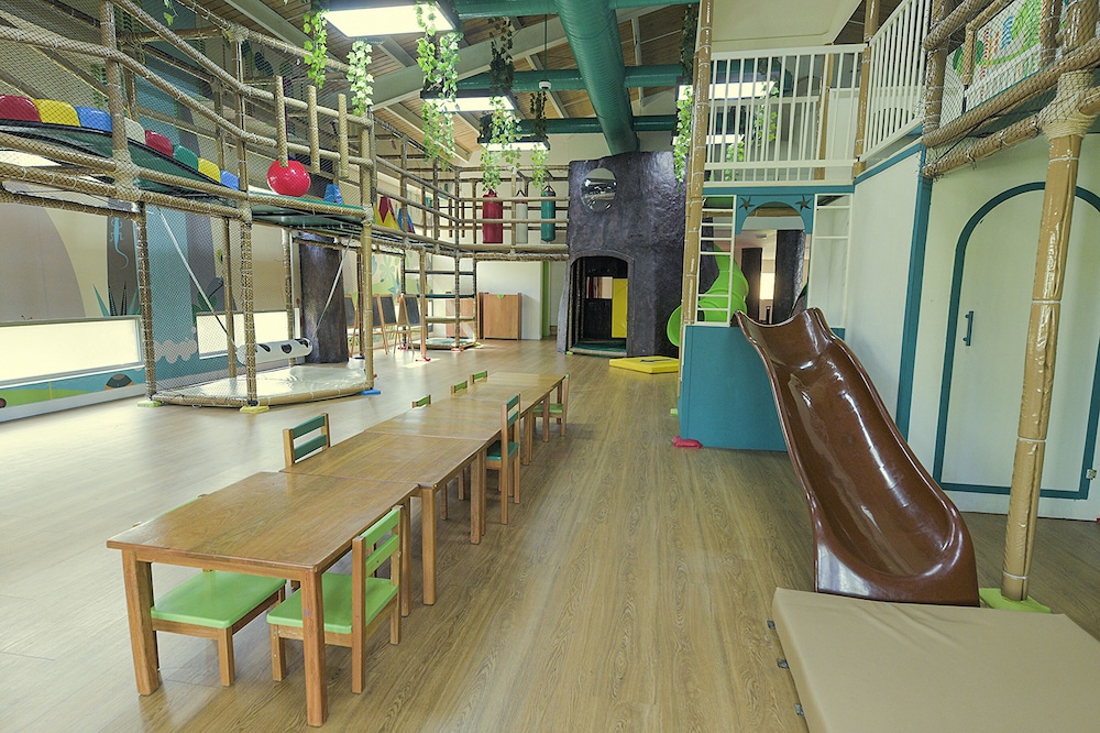 Punta Cana Vacations - Iberostar Waves Punta Cana - All Inclusive - Property Image 83