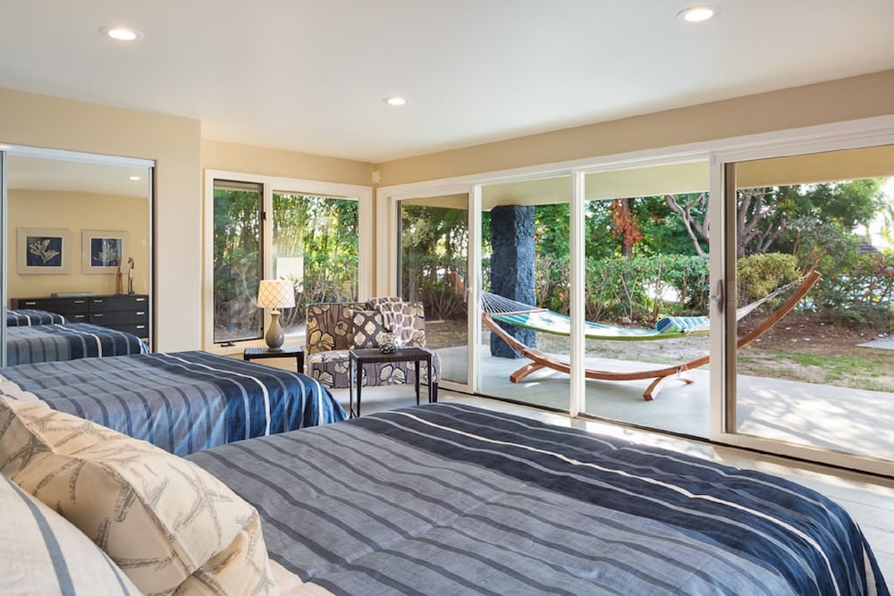 Gated Keauhou Residences w Ocean Views Pool