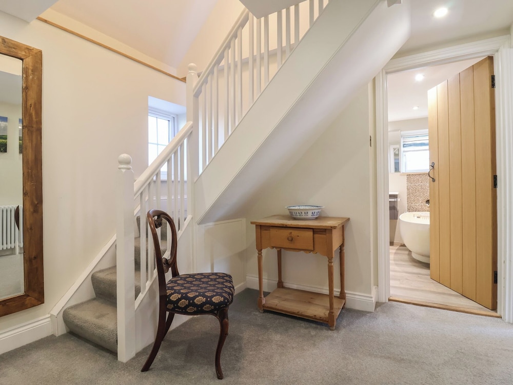 Rosebank Cottage