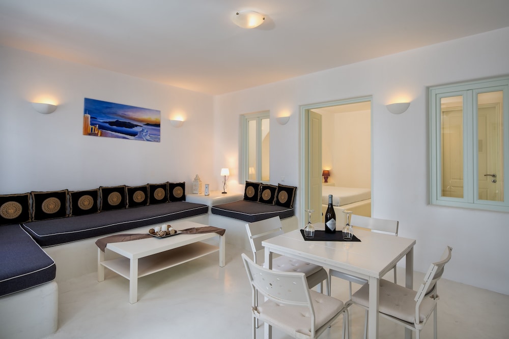 Abrazo Villas