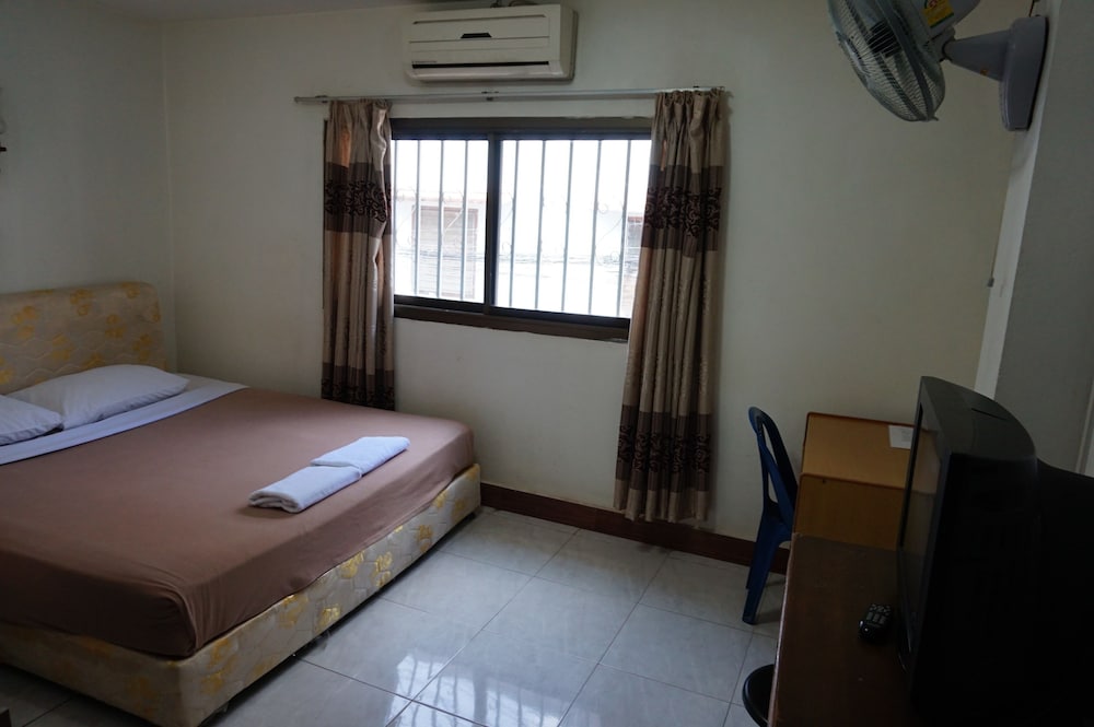 Mixok Guesthouse
