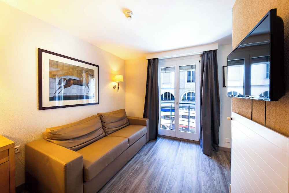 Charming Apartment - AC 1br/4p - Geneve