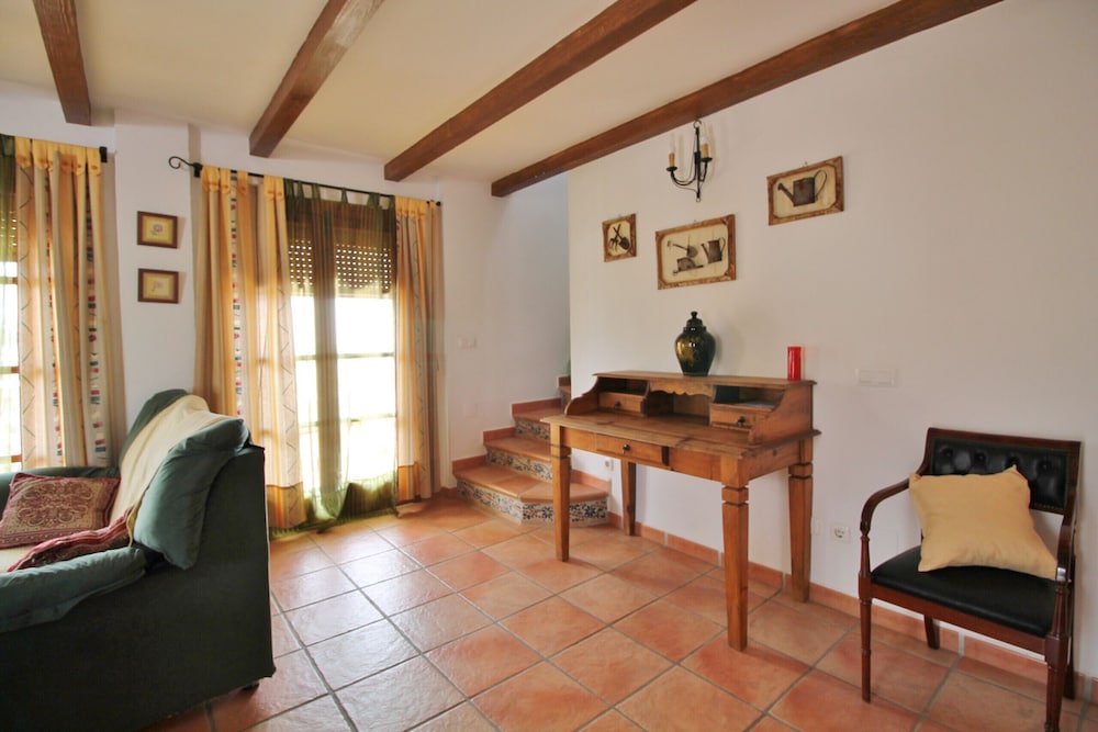 1055 Villa Cerrillo view 5
