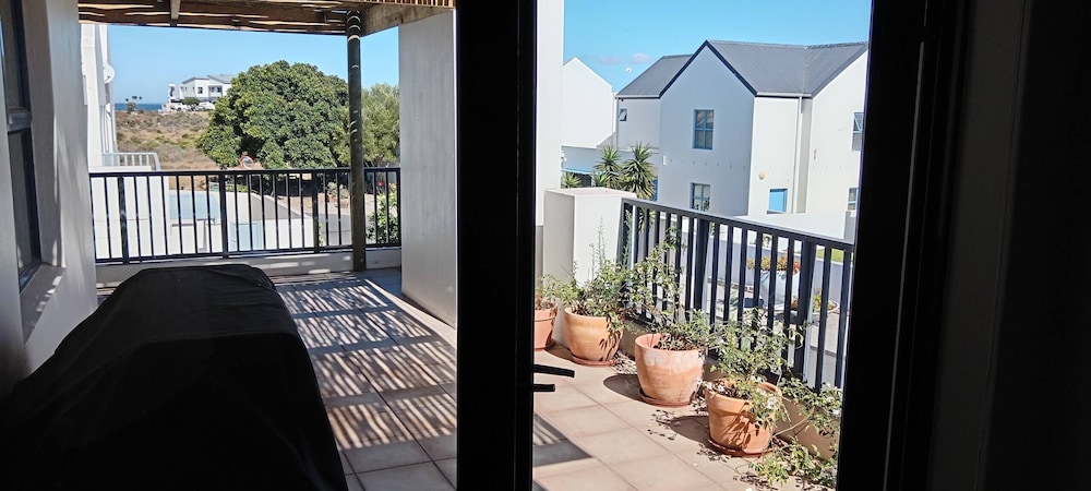 Relax in Style at Ndigo Blue, Langebaan's Coziest Holiday Home