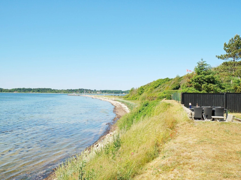 6 Person Holiday Home in Jaegerspris view 2