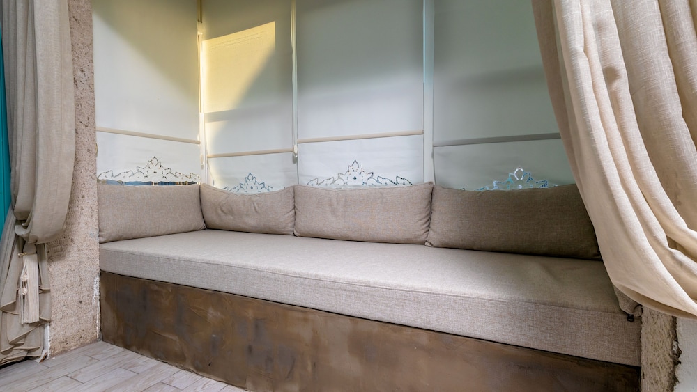 Avlu Alacati Butik Otel - Image 20