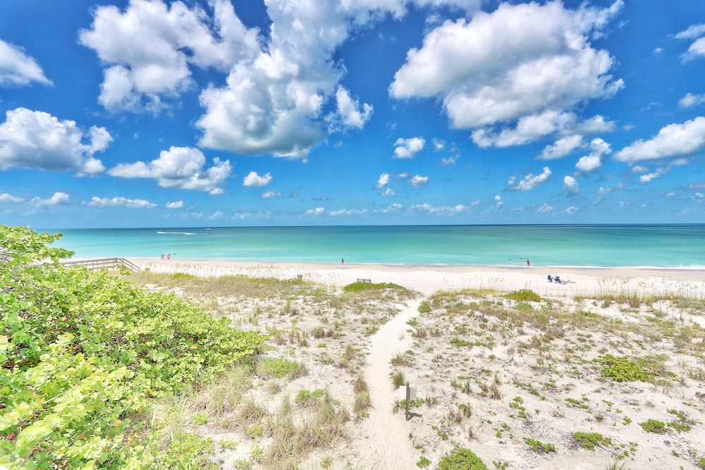 Beach Haven #C6