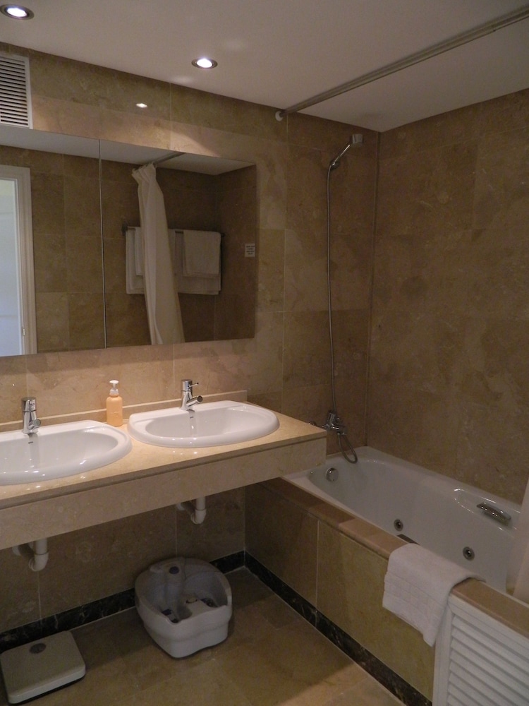 Photo 27