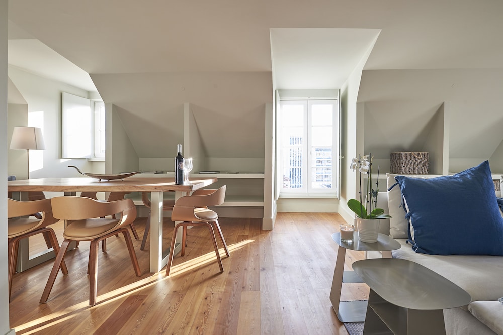 Lisbon Five Stars Apartments - Bica 246