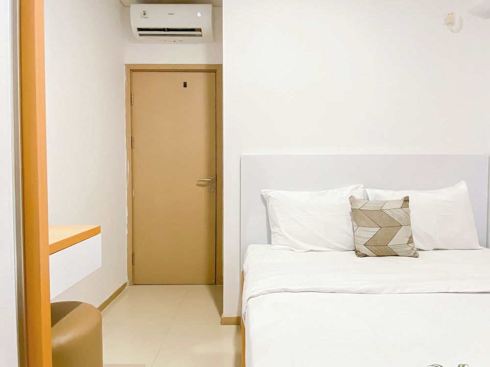Neat And Simple 2Br At Meikarta Apartment