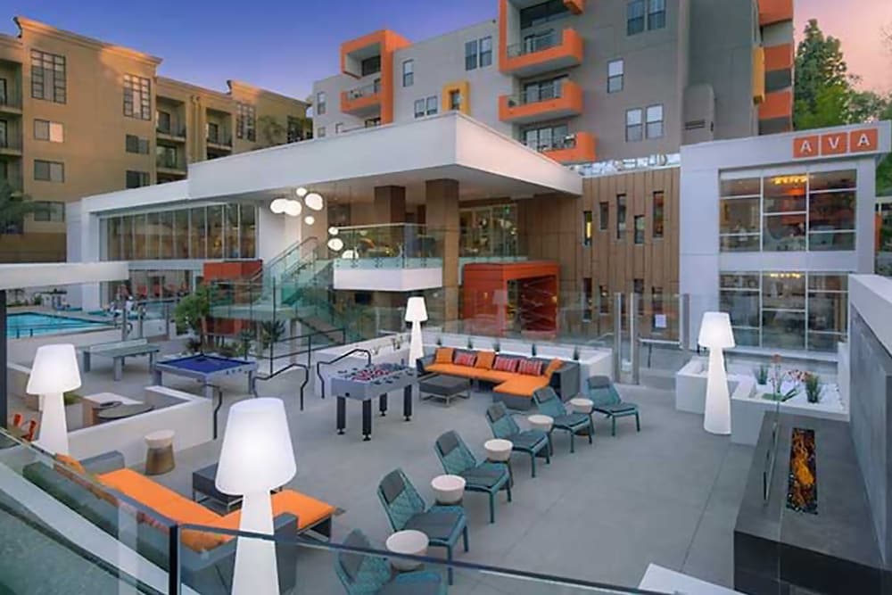 Studio City Universal Apartments
