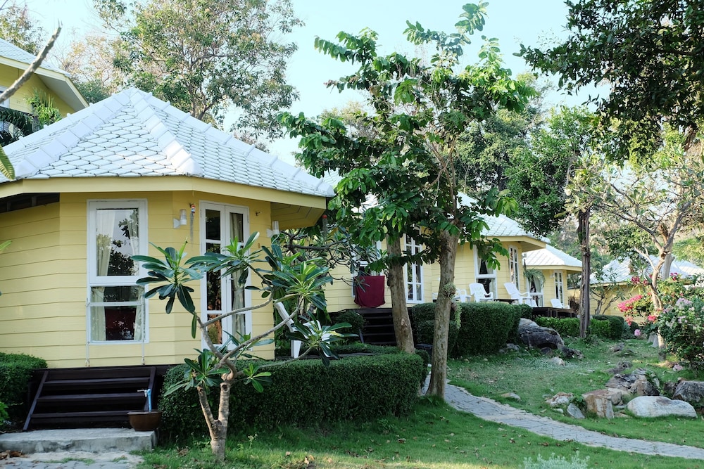Nimmanoradee Resort