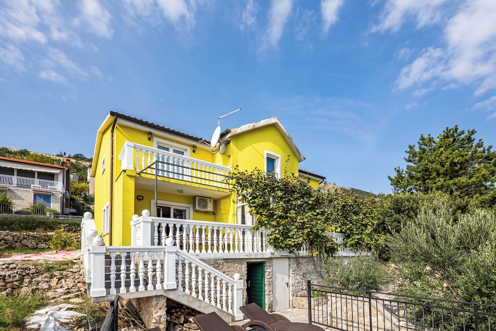 Seaview House Helena
