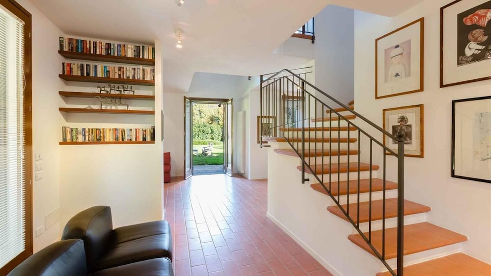 Villa Alsir 4 in Forli view 2
