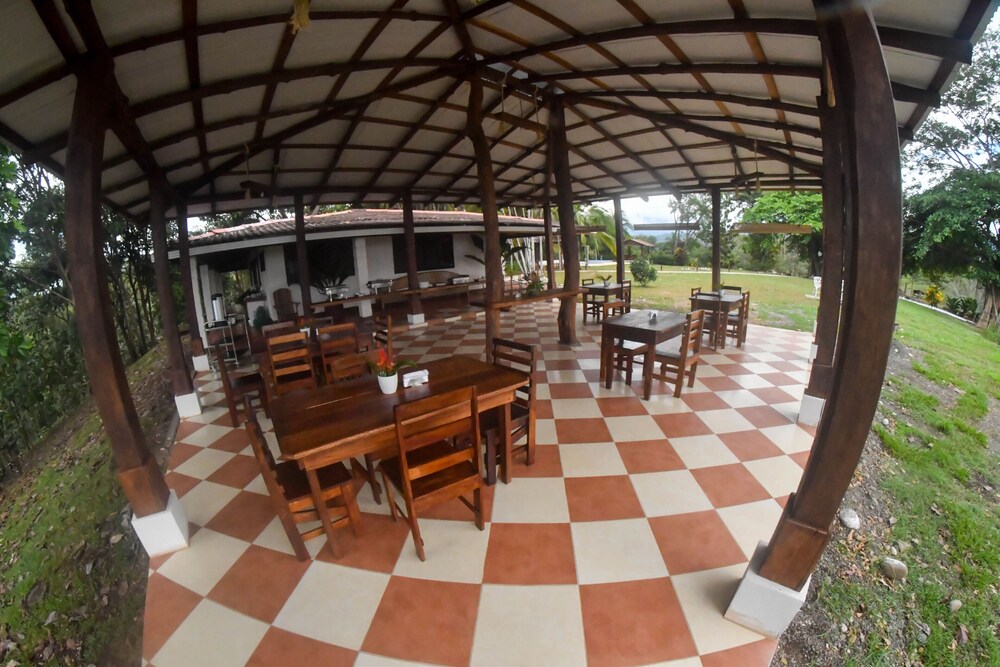 Tarcoles Birding Lodge