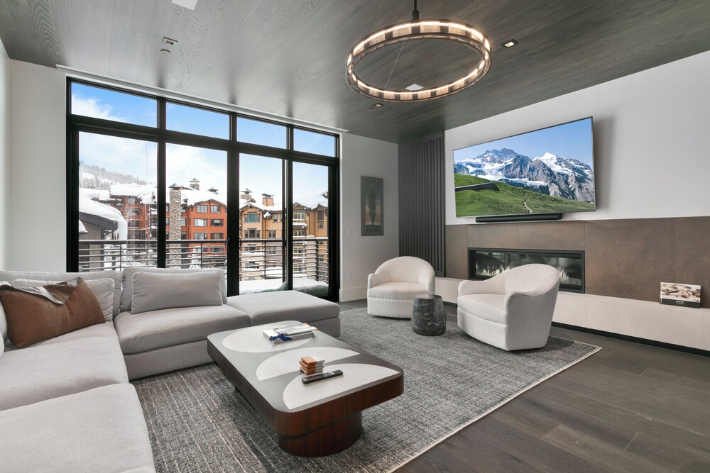 Argent at Deer Valley Resort - Three Bedroom Deluxe #504 3 Condo