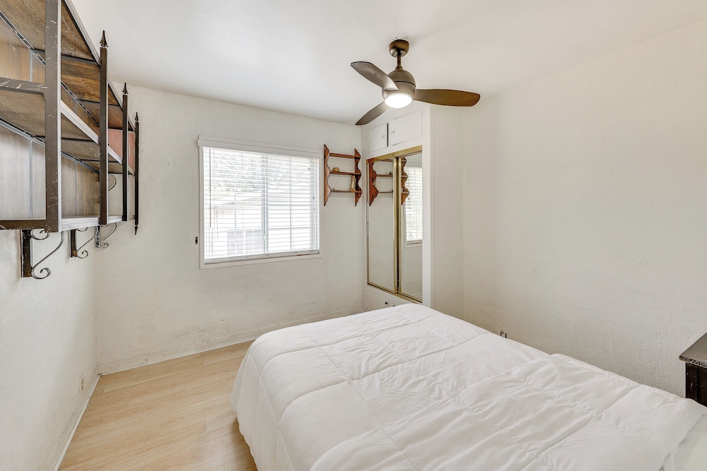 Fullerton Home Base: Easy Access to Dtwn + Csuf!