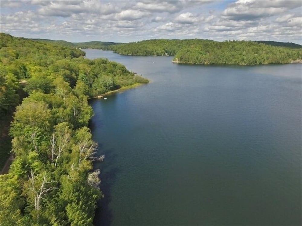 455 Faraday Lake 3 Bedroom Cottage