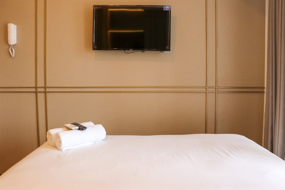 Comfy And Enjoy Living Studio Room Tokyo Riverside Pik 2 Apartment