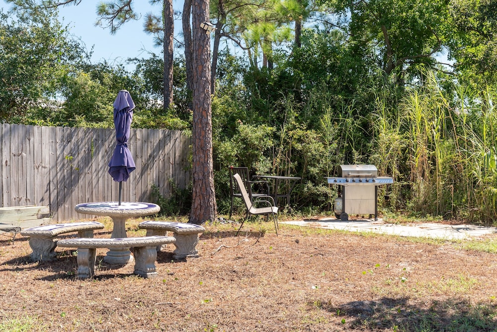 Bayou Heron #2b - 1514 Cadillac 2 Bedroom Condo