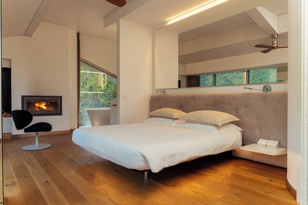 LA FORESTALE Luxury Ecolodge