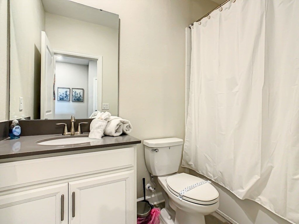 Luxury 5br Villa Near Disney Pool & Golf Retreat 5 Bedroom Villa