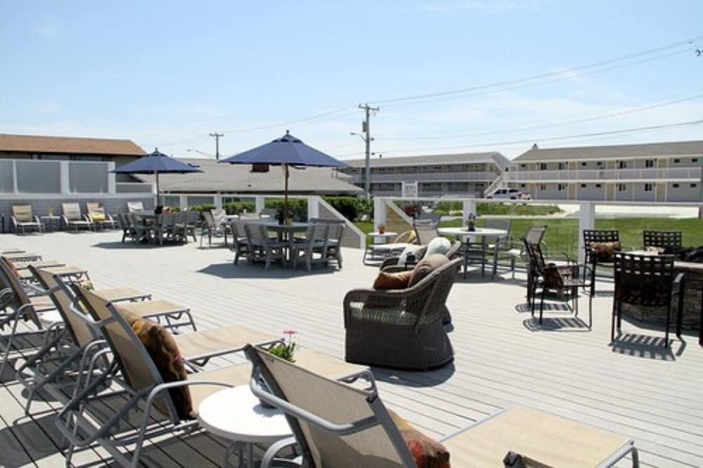 Top Mast Resort