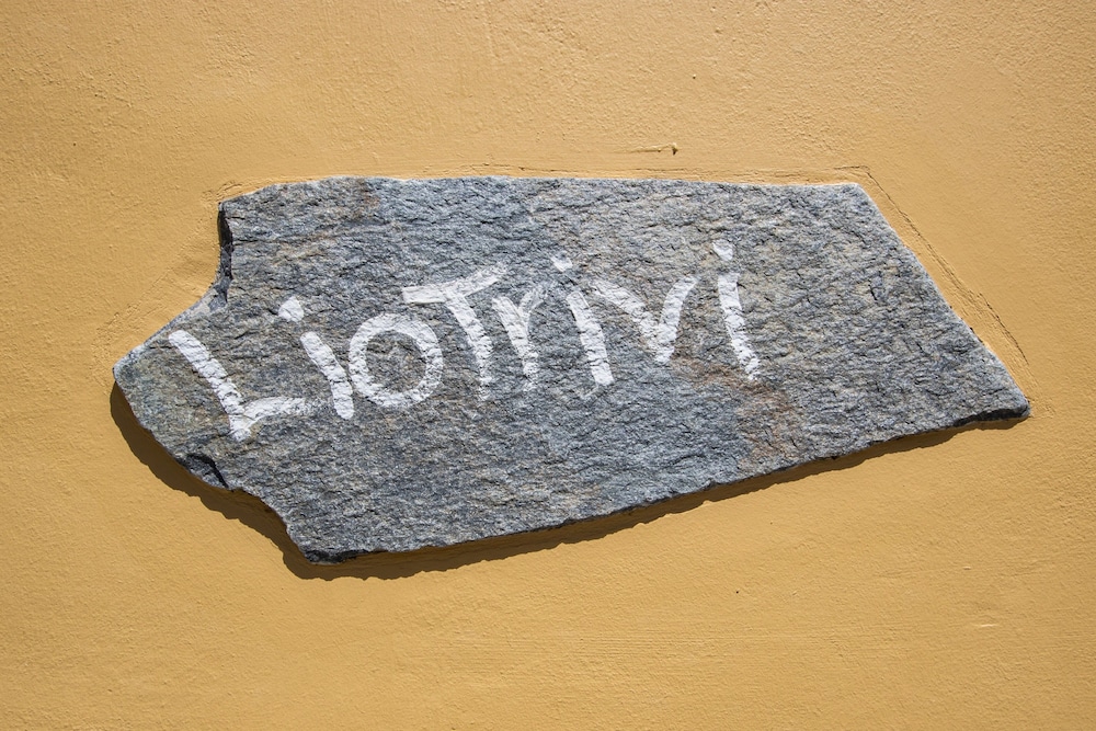 Elaia Villas