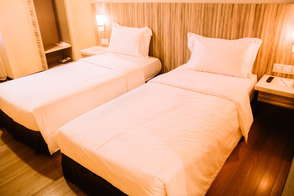 The Golden Bay Hotel Batam 21