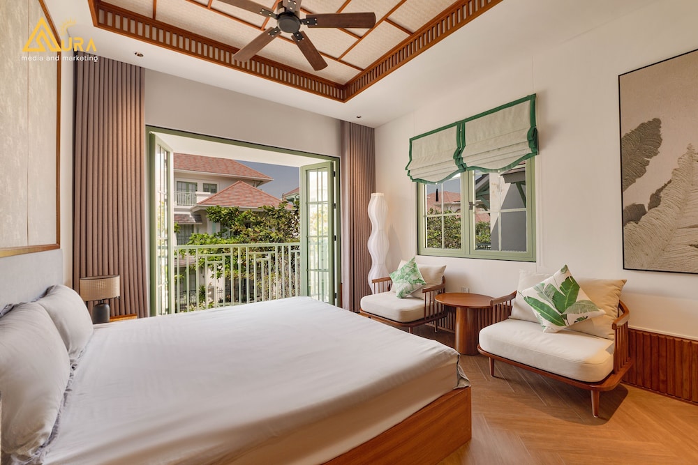 PQ Tropical Village